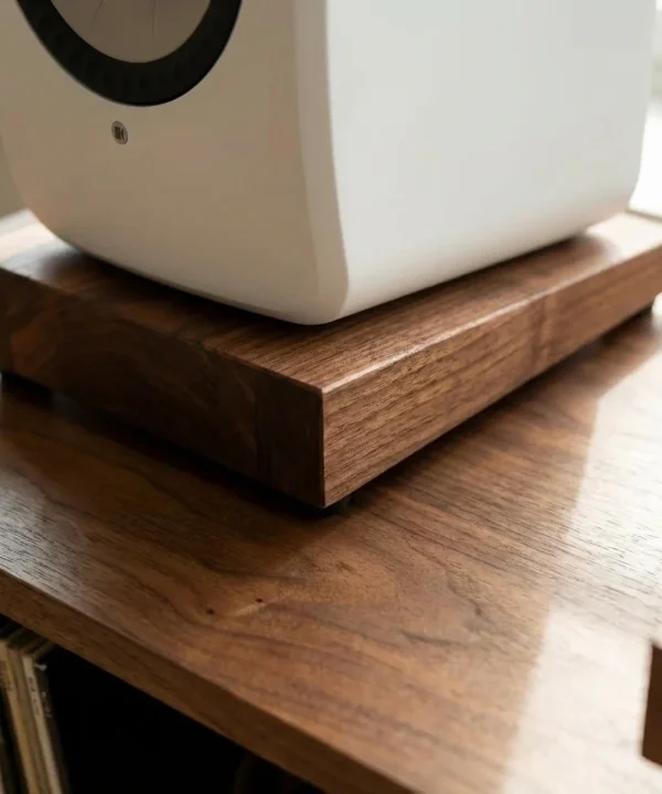 JK003 Hogtalarstativ studio valnot 10